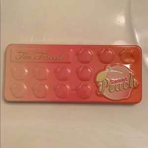 too faced sweet peach palette
